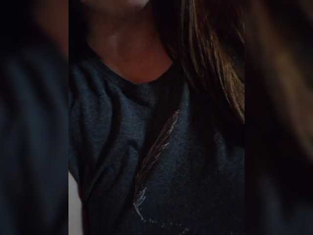 TenderBerry, en directo ahora en BongaCams