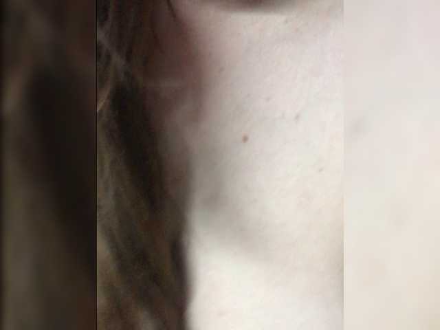 TenderBerry's BongaCams show and profile