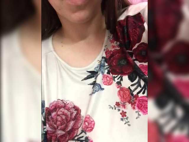 TenderBerry's BongaCams show and profile