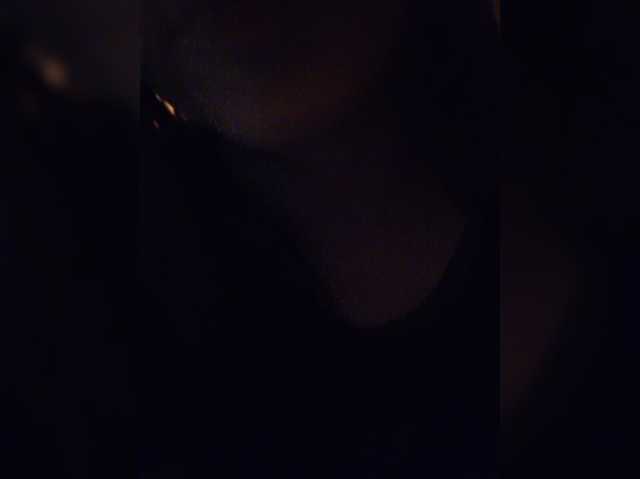 TenderBerry, en directo ahora en BongaCams