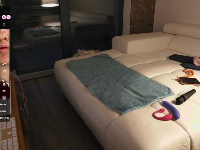 SweetLoLi live cam on BongaCams