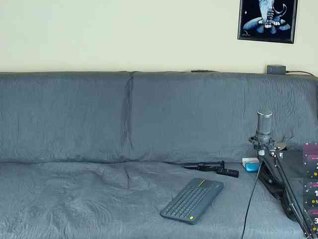 Maya_zabava webcam
