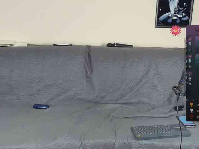 Maya_zabava webcam