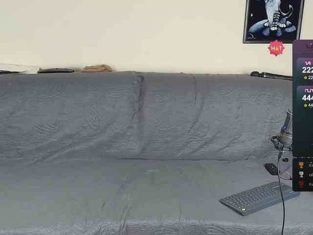 Maya_zabava webcam