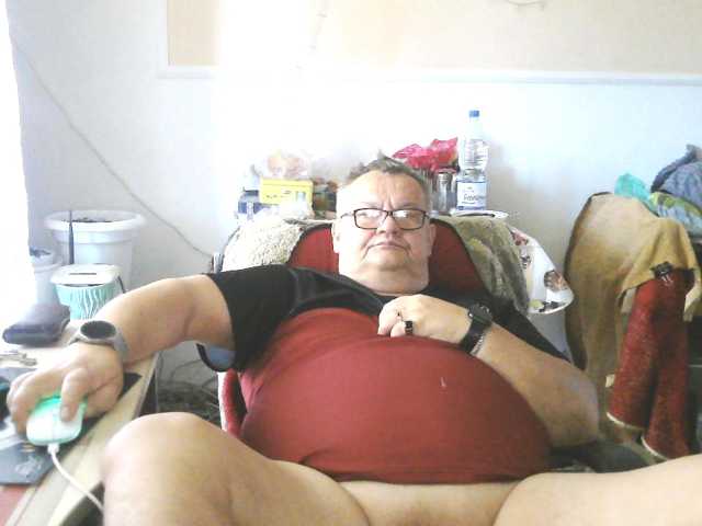 leo2008842