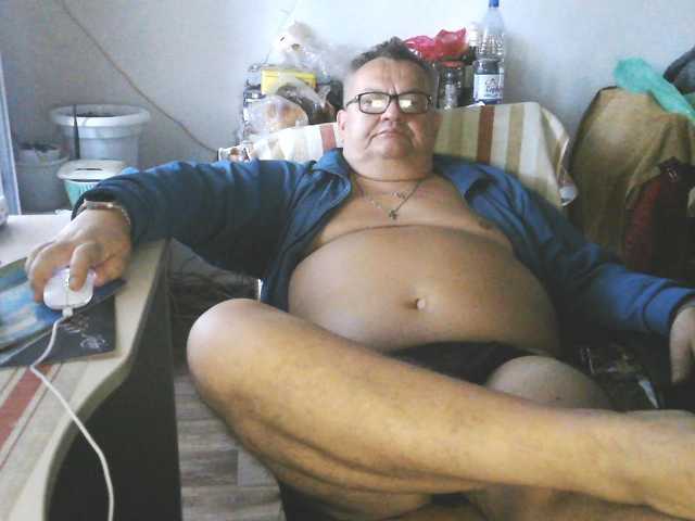 leo2008842