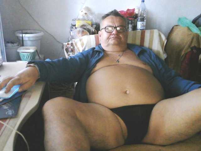 leo2008842