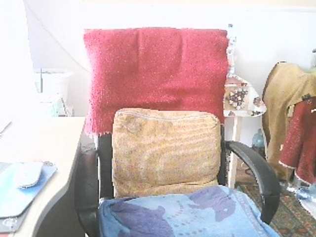 leo2008842