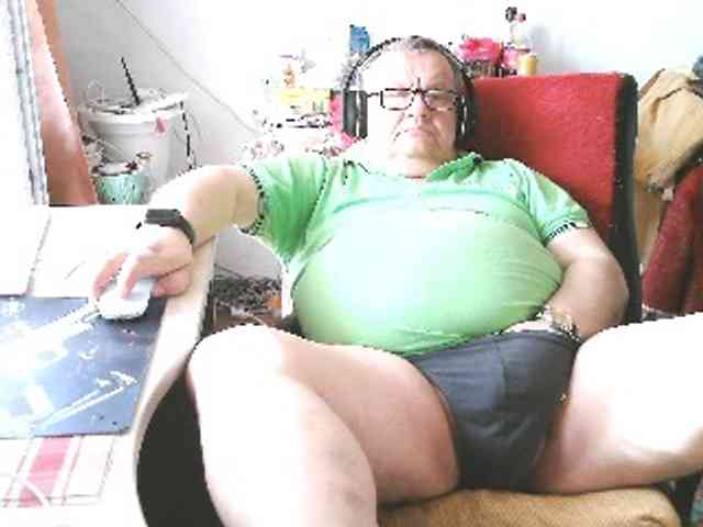 leo2008842 leo2008842