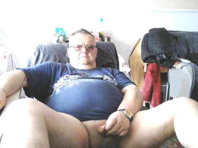 leo2008842