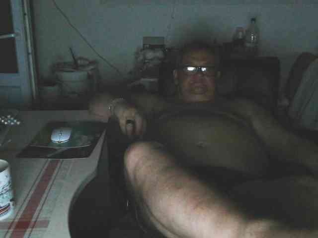leo2008842 Sex Cam Show