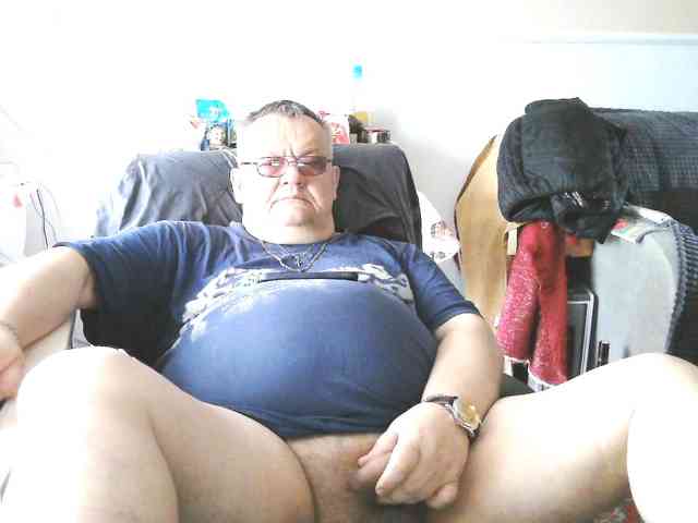 leo2008842