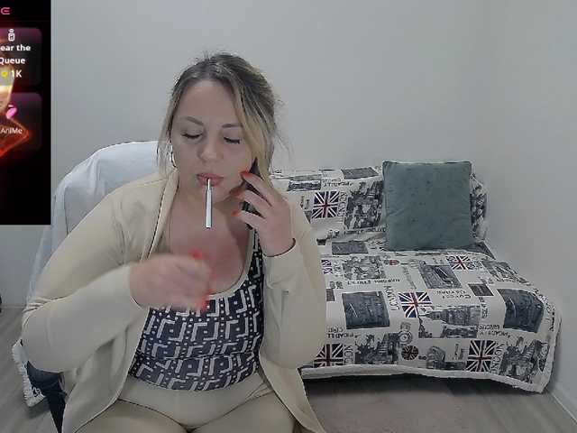 EllaSwan