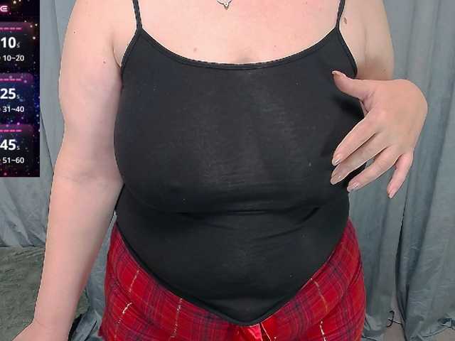 EllaSwan live cam on BongaCams