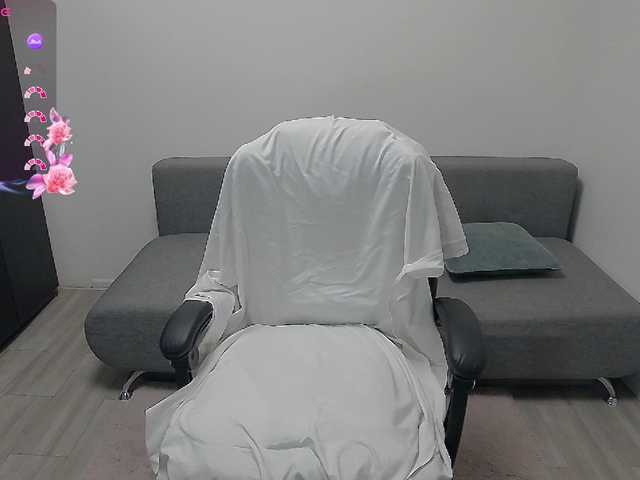 EllaSwan live webcam show