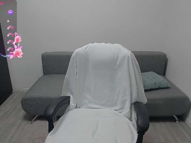 EllaSwan live webcam show