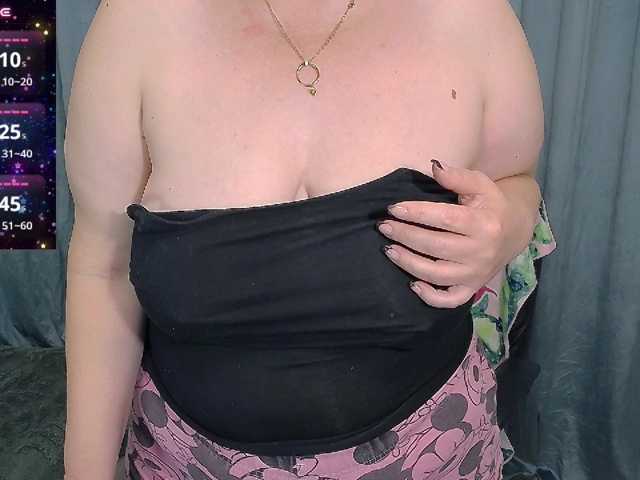 EllaSwan live cam on BongaCams