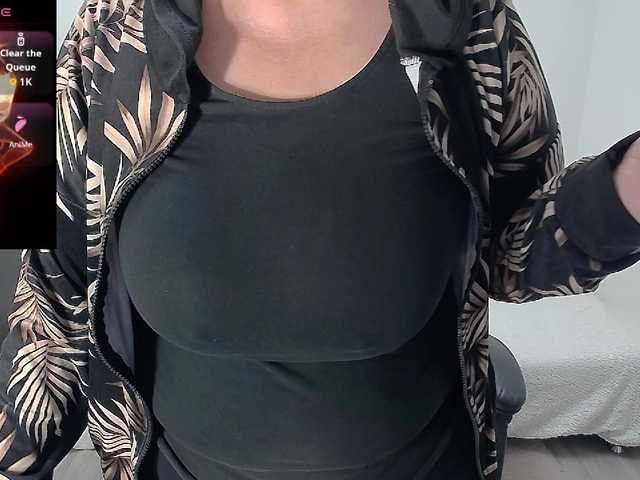EllaSwan