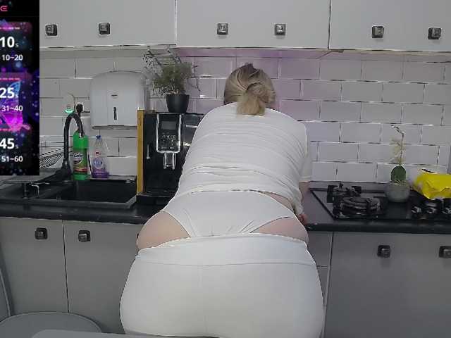 EllaSwan