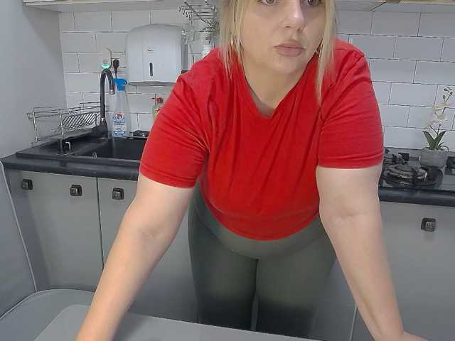 EllaSwan