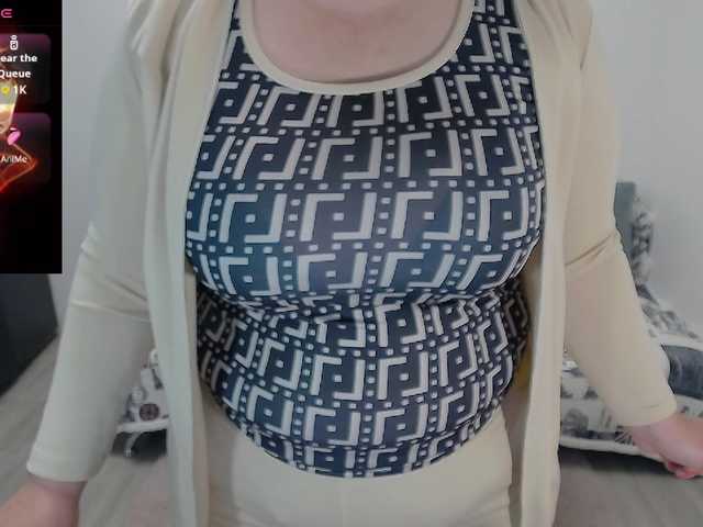 EllaSwan