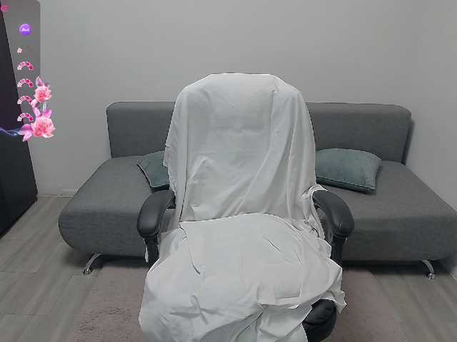 EllaSwan live cam on BongaCams