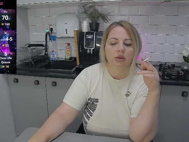 EllaSwan