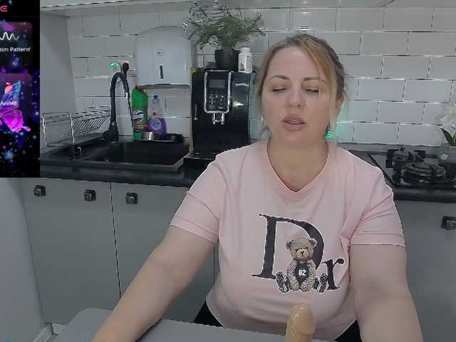 EllaSwan