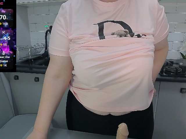 EllaSwan live cam preview