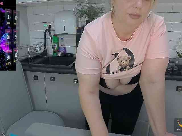 EllaSwan EllaSwan