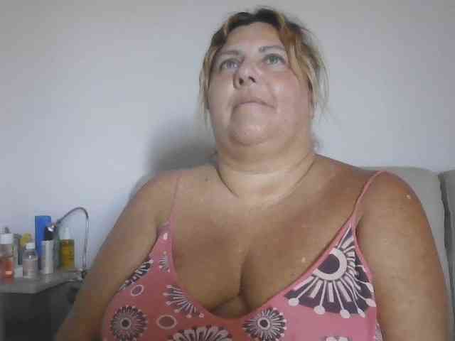 sexydeby webcam