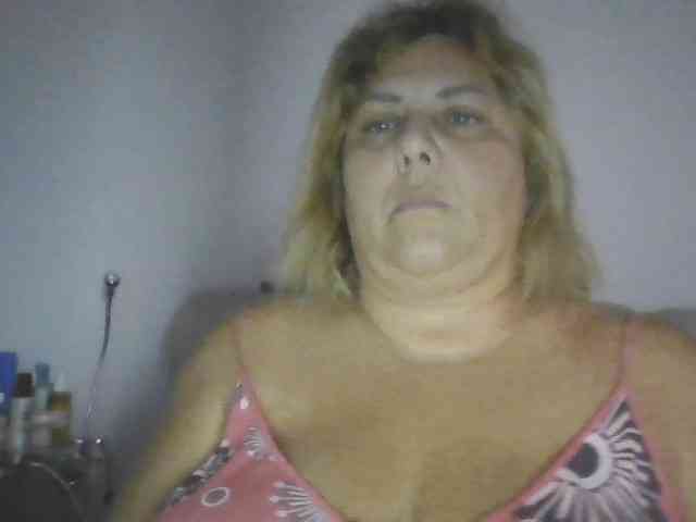 sexydeby webcam
