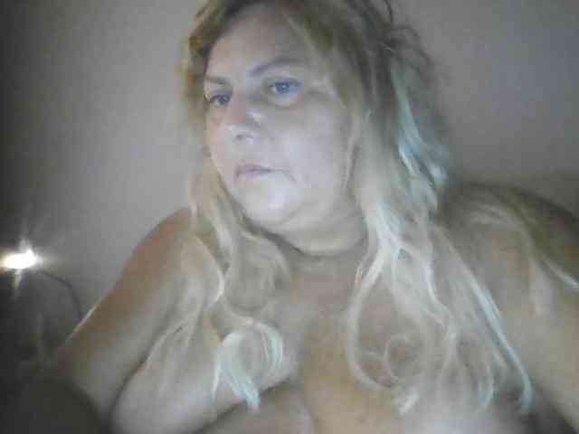 Modella: sexydeby