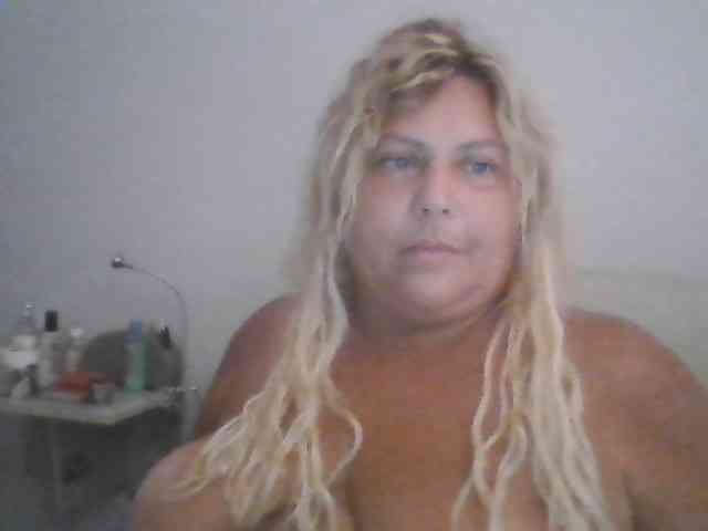 Modella: sexydeby