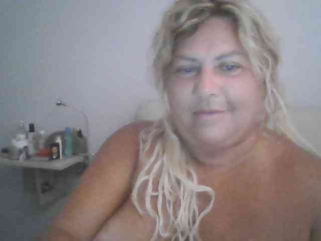 sexydeby Live Webcam on BongaCams