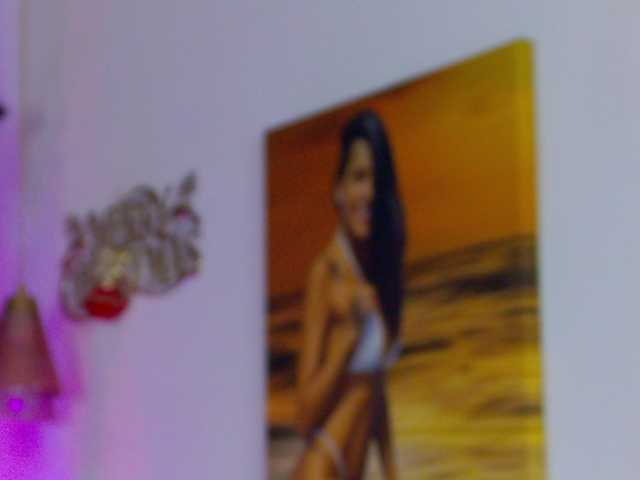 TastyShow live cam on BongaCams
