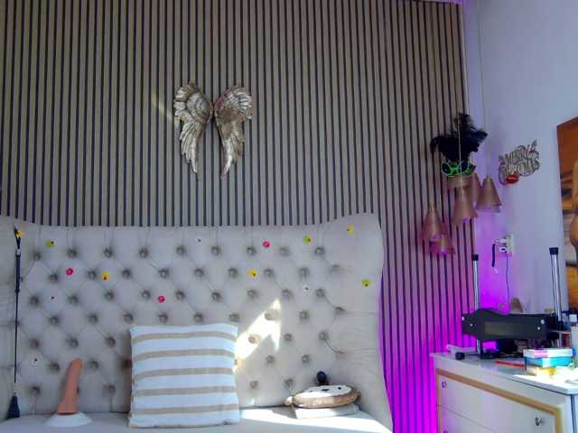 TastyShow live cam preview