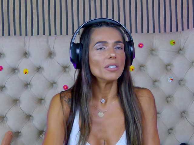 tastyshow cam belle