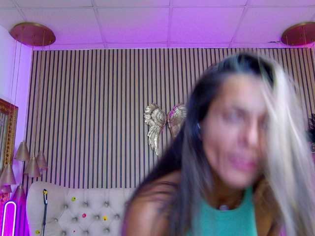 TastyShow live webcam show