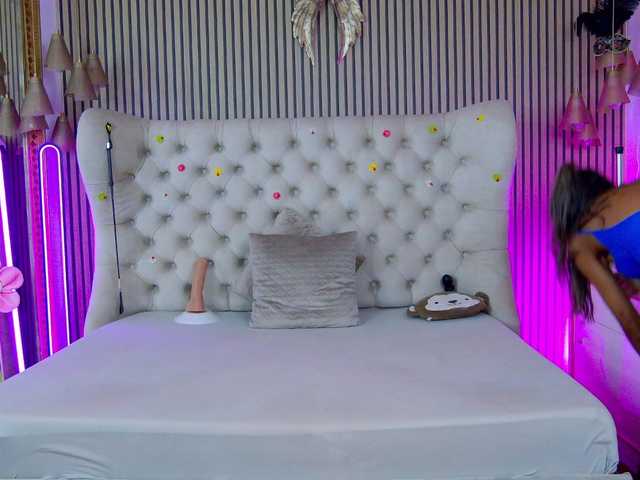 TastyShow live cam on BongaCams