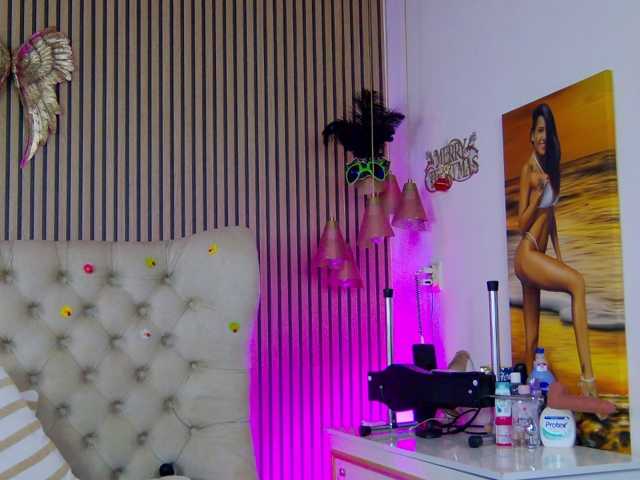 TastyShow live cam preview