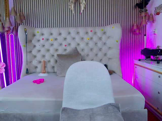 TastyShow live webcam show
