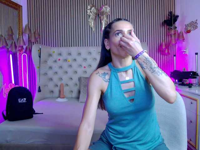 tastyshow cam belle