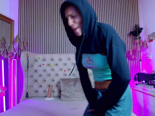 TastyShow live webcam show