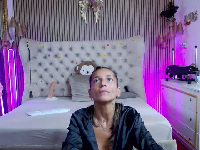 TastyShow live cam on BongaCams