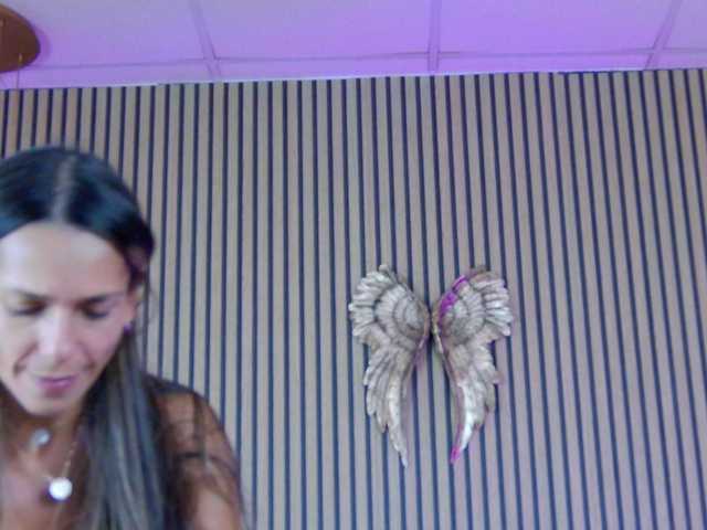 TastyShow live cam on BongaCams