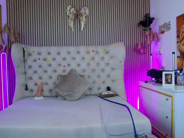TastyShow live cam preview