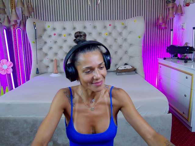 TastyShow live webcam show
