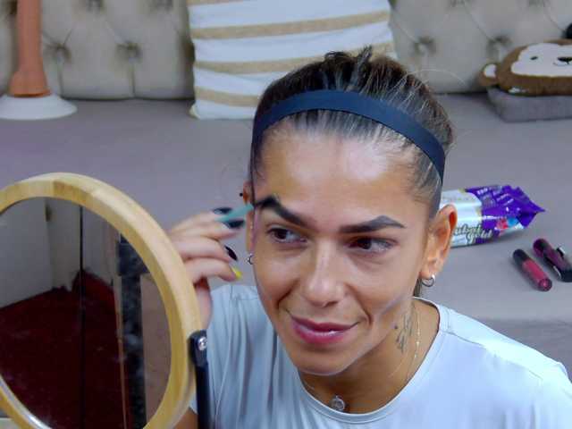 TastyShow live cam on BongaCams