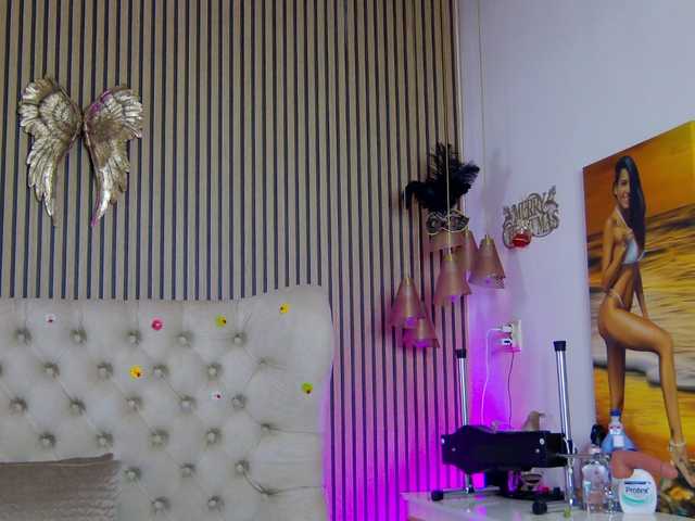 TastyShow live webcam show